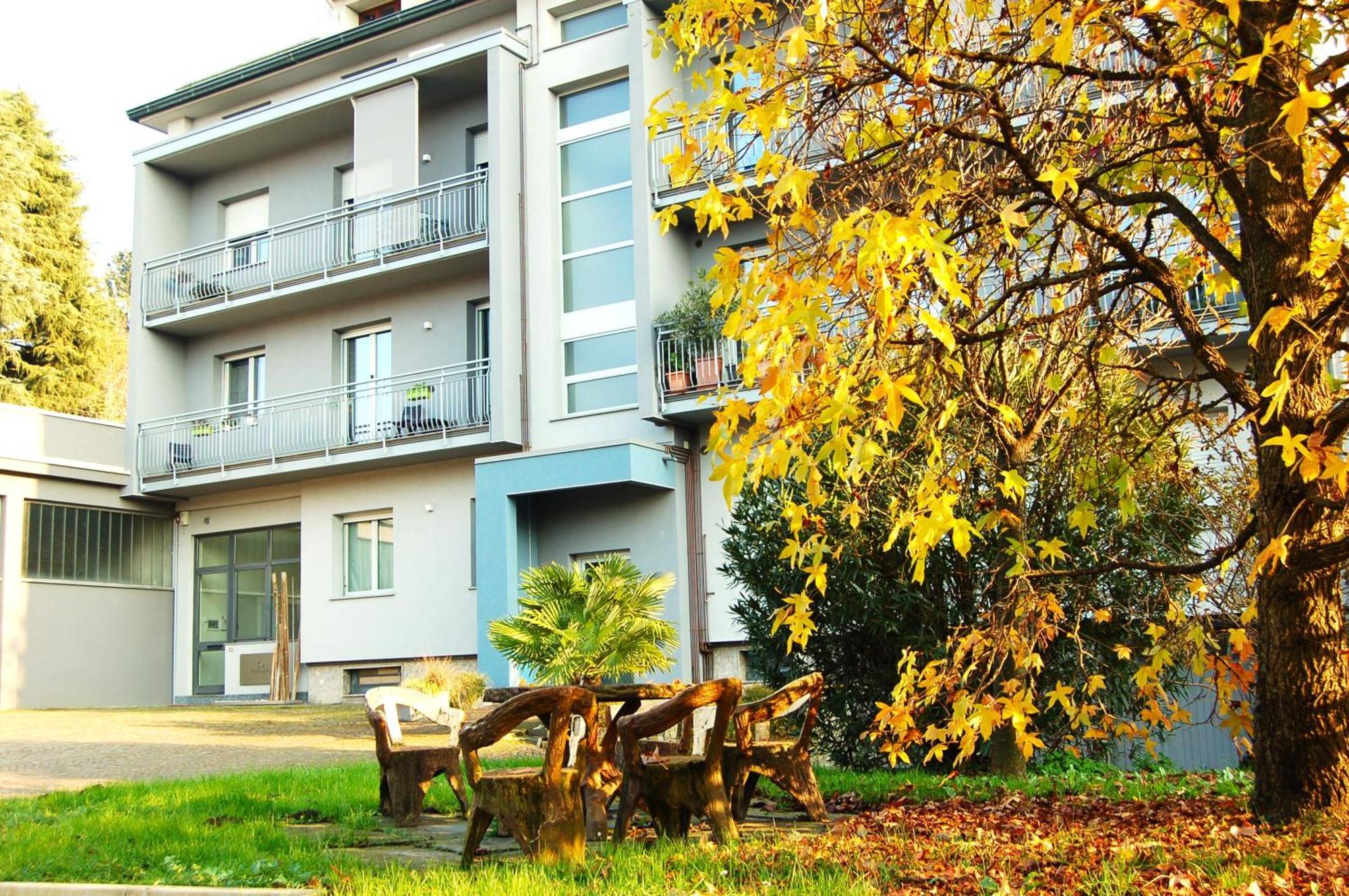 Modern Apartment Luci & Stelle Near Lake Como Nibionno Luaran gambar